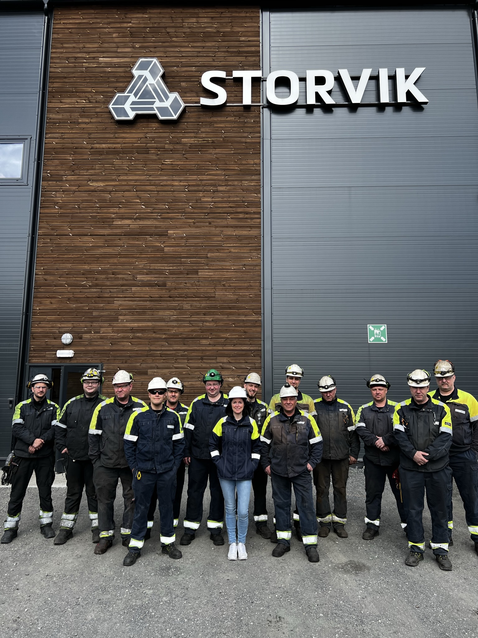 Managing Director Veronica Danielsen at Storvik Mosjøen AS, with her workforce